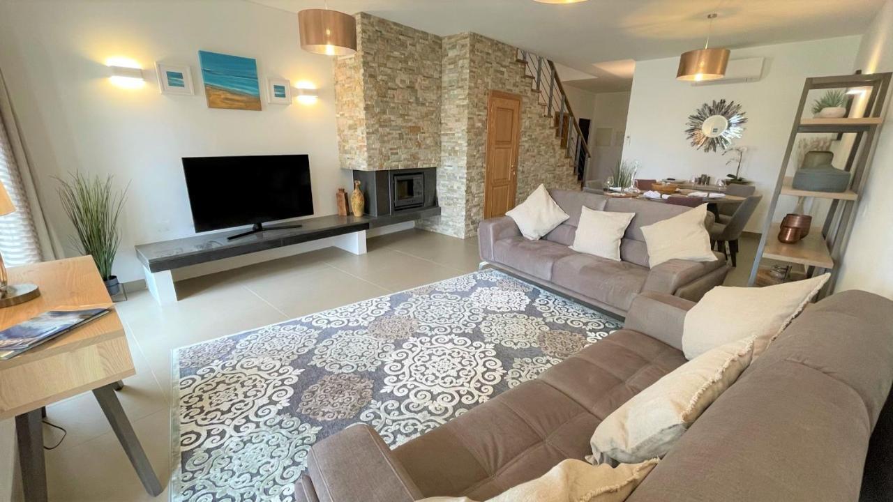 Villa Cascata, 3 Bedroom, Pool, Close To Olhos De Agua Albufeira Dış mekan fotoğraf