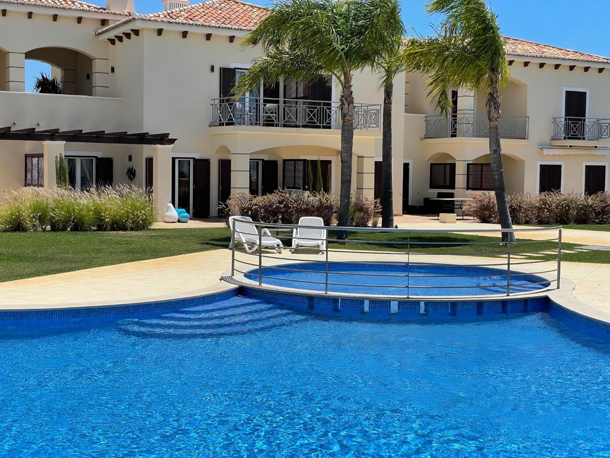 Villa Cascata, 3 Bedroom, Pool, Close To Olhos De Agua Albufeira Dış mekan fotoğraf